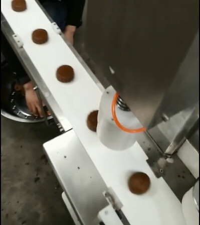 Thương Bánh Making Machine, máy đóng cặn tự động